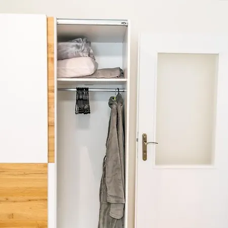 Flora Center Apartment