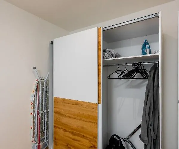 Flora Center * Košice